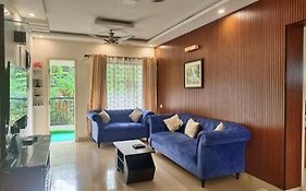 305 Home Stay